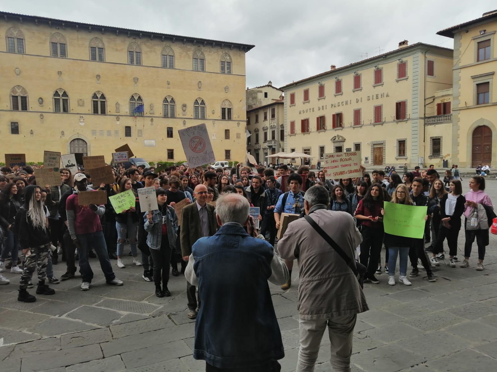 Fridays For Future In Piazza Per L Ambiente Il Presidente Luca Marmo